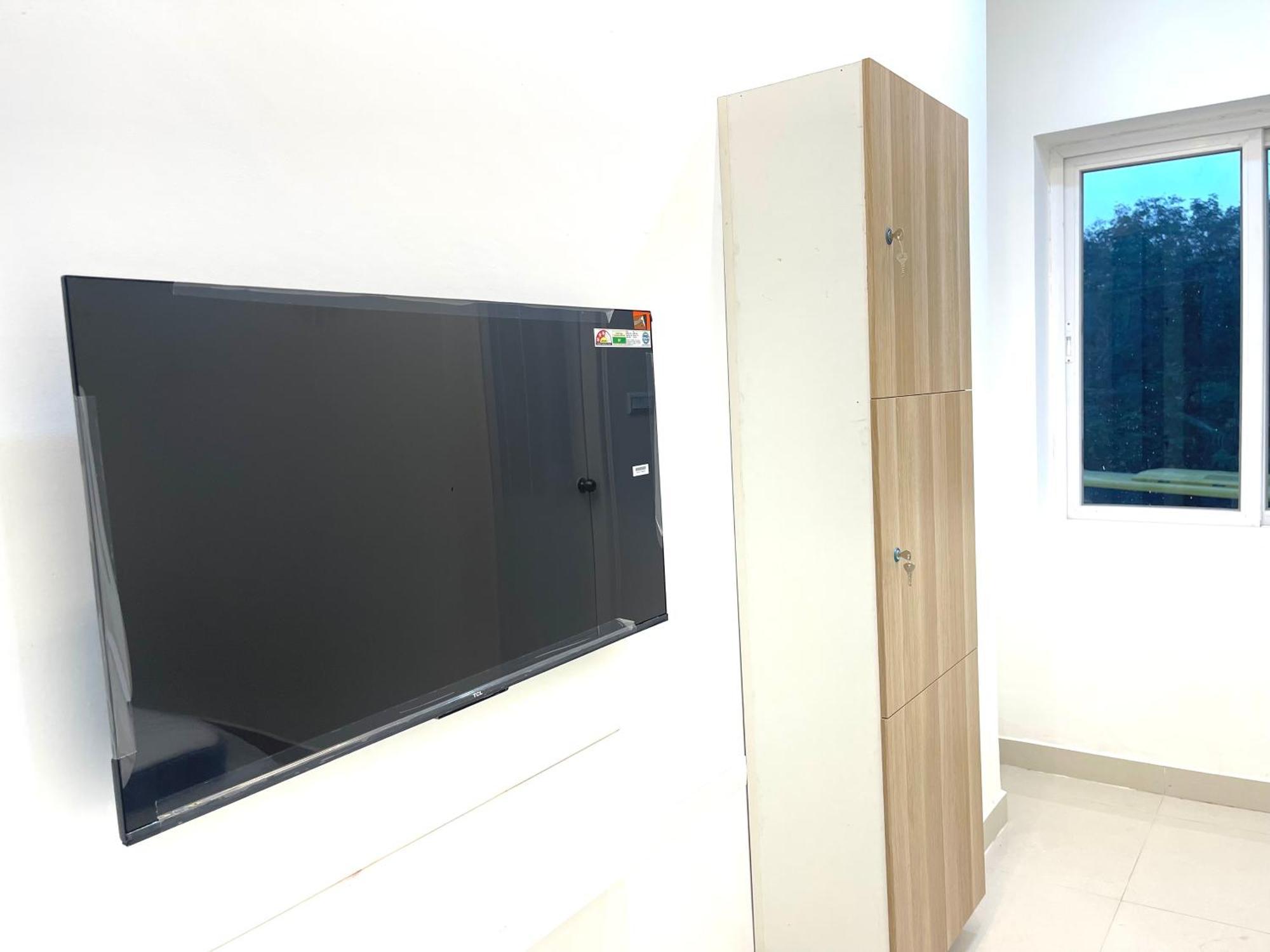 Neocon Suites Hyderabad Exteriör bild