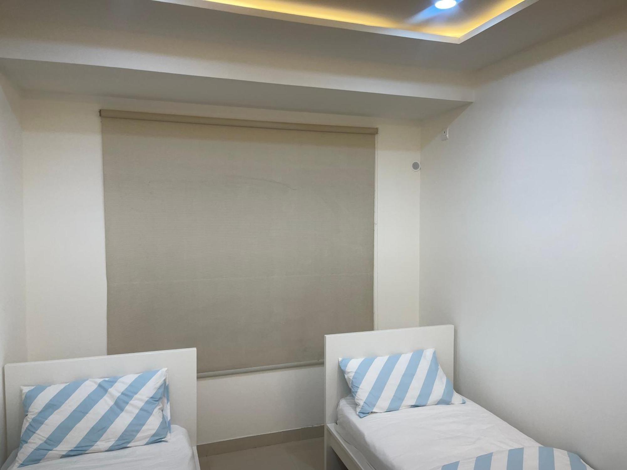 Neocon Suites Hyderabad Exteriör bild